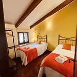 Revolcona Casa vacanze La Adrada