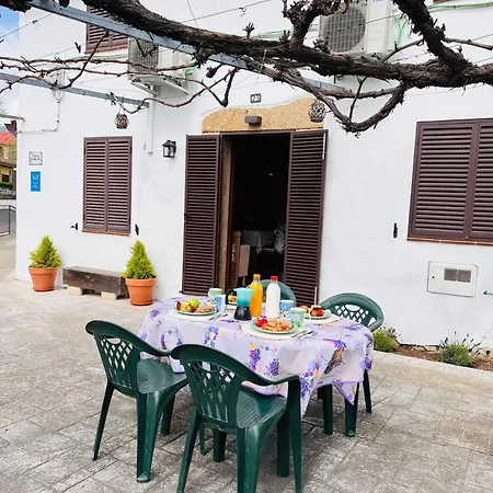 Hébergement de vacances Revolcona La Adrada