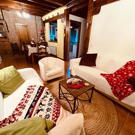 Hébergement de vacances Revolcona La Adrada